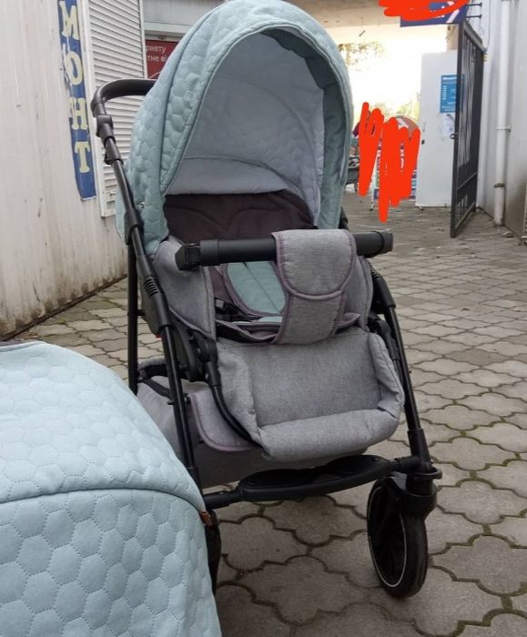 Коляска 2 в 1 нова
