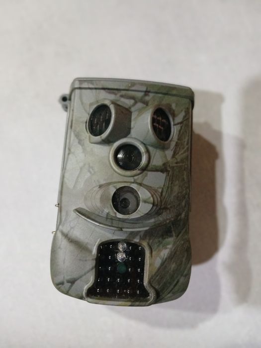 Камери фотоловушки, три штуки