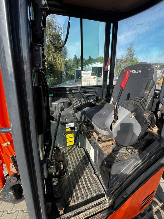 Koparka gąsienicowa Hitachi ZX17U-2CLR