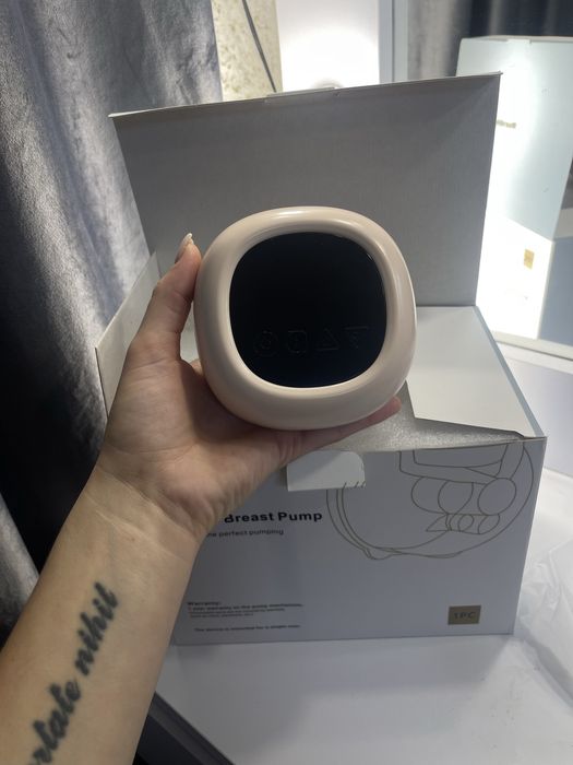 Молоковідсмоктувач Wearable Electric Breast Pump