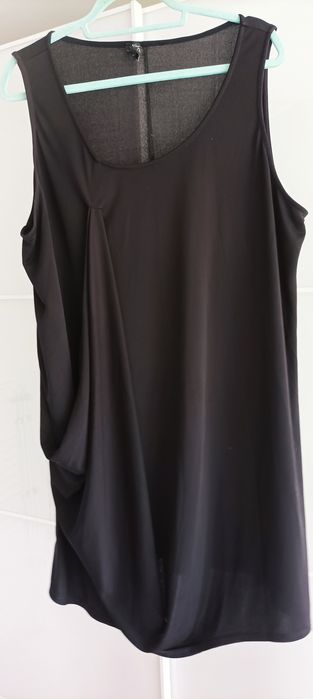 Next mała czarna roz 52/54