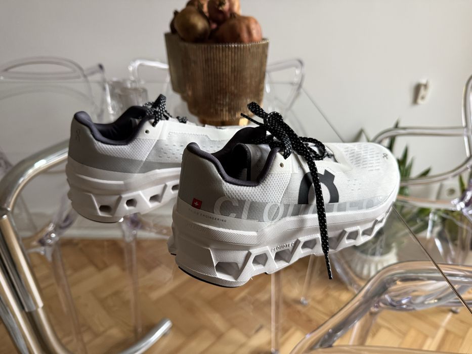 Tenis On Cloud mulher