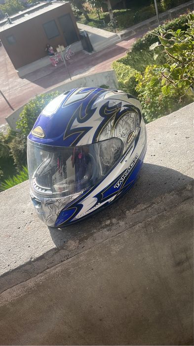 Vendo capacete de motard