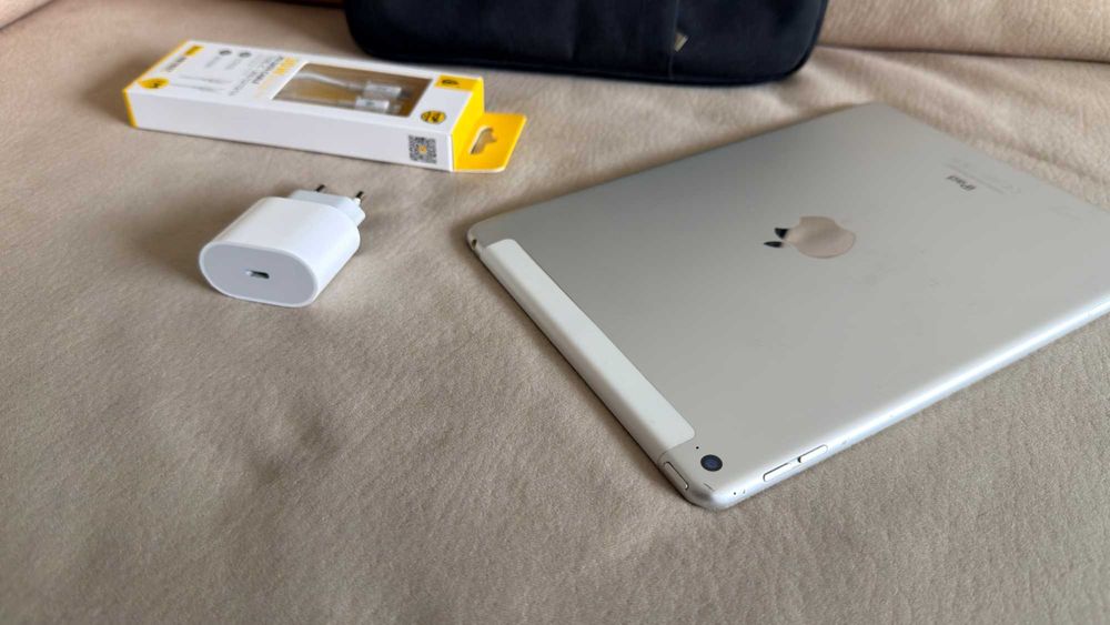 Vendo iPad Air 2 64Gb + Celular C/Oferta Bolsa Transporte