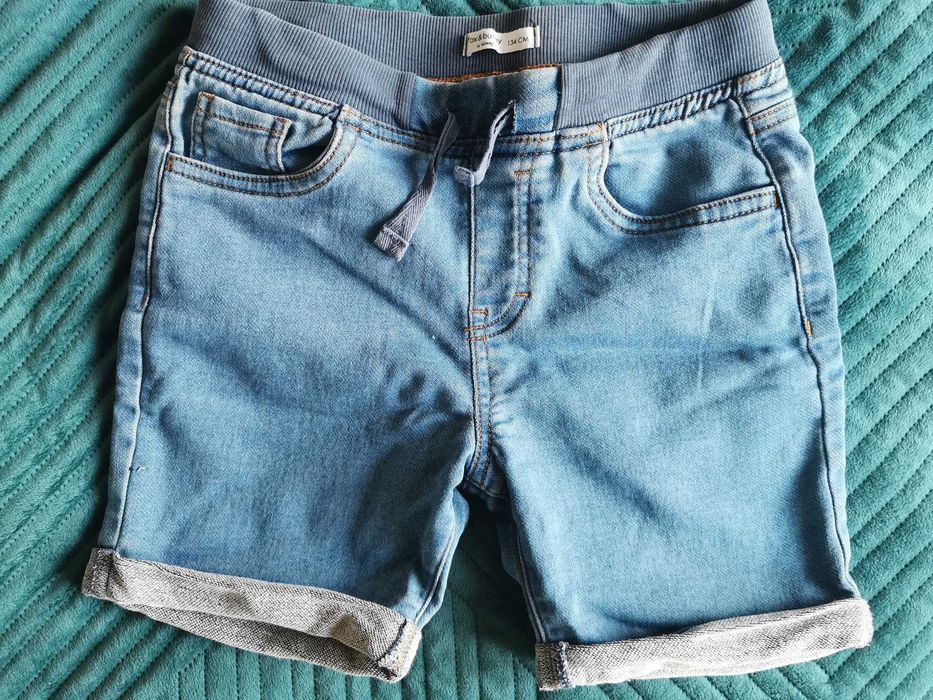 Ubrania chłopięce od rozm. 128 do 140cm