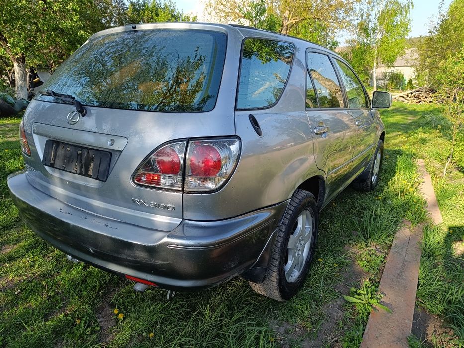 Розборка шрот Запчастини Lexus RX 300