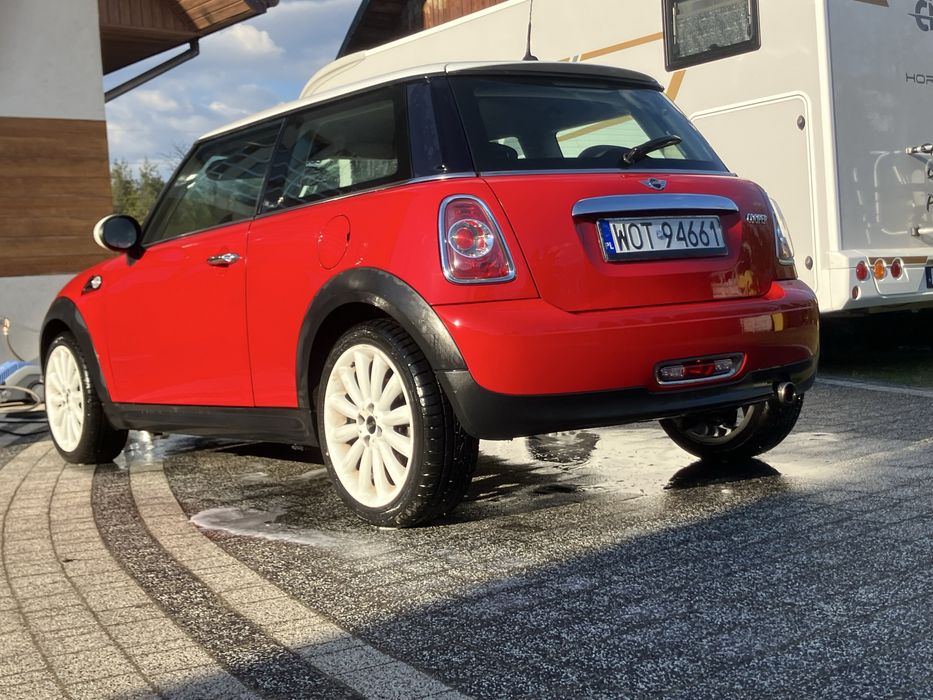 Mini Cooper 1.6 B 120 km