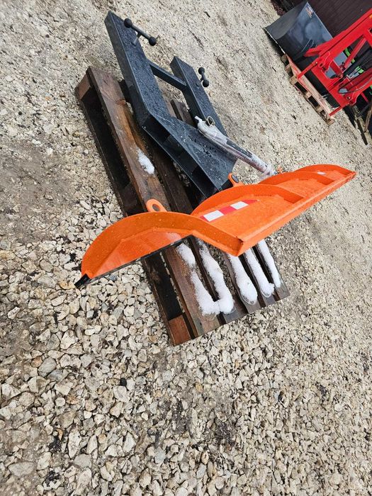 Nowy pług do śniegu na wózek widłowy wytrzymały mocny 1.5 m DOWÓZ