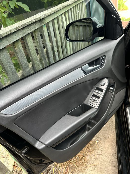 Продам Audi a4 b8 2015 quattro