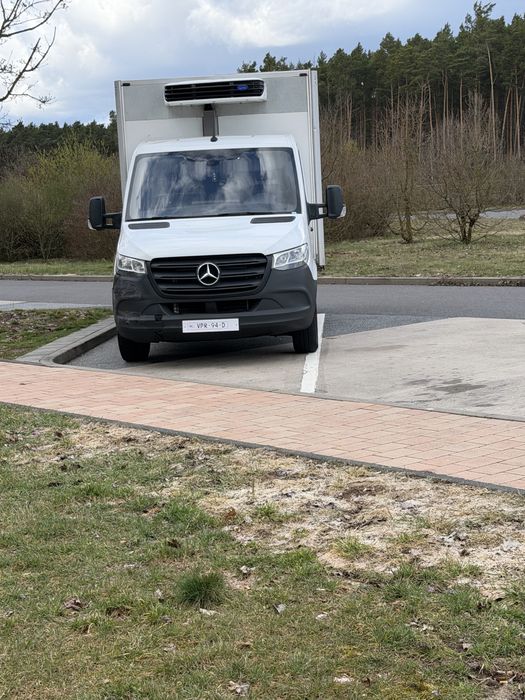 Sprinter907ref гідроборт свіжоприганий автомобіль