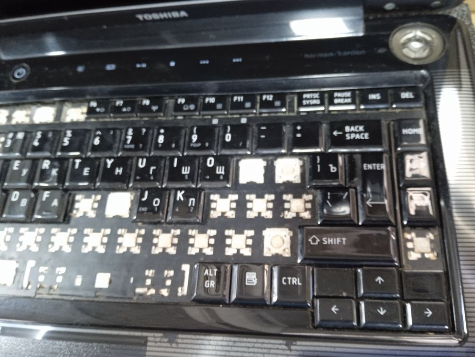 Ноутбук Toshiba Satellite A300-10C (PSAGCE-05900JRU)