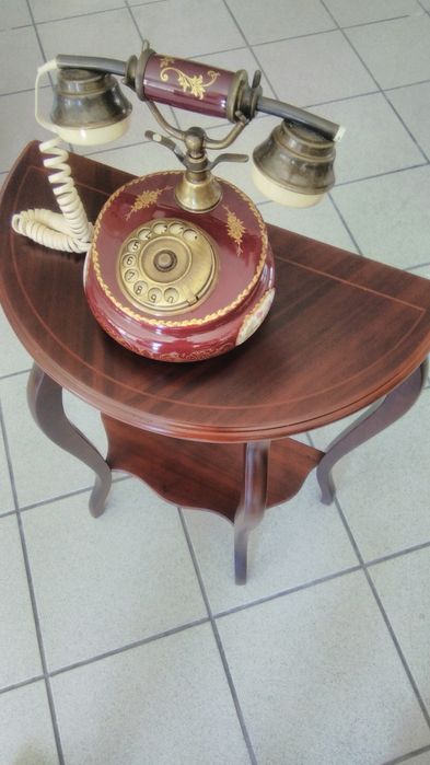 Telefone , Reprodução Modelo Antigo