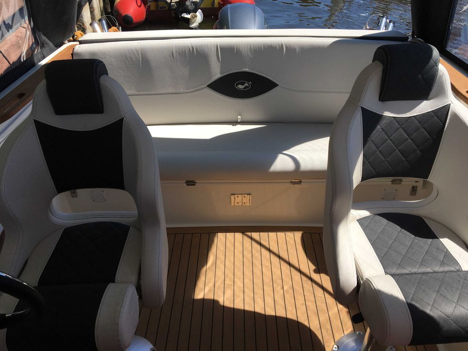 Używana łódź motorowa ESCAPADE 600 silnik Yamaha F200 FETL + przyczepa