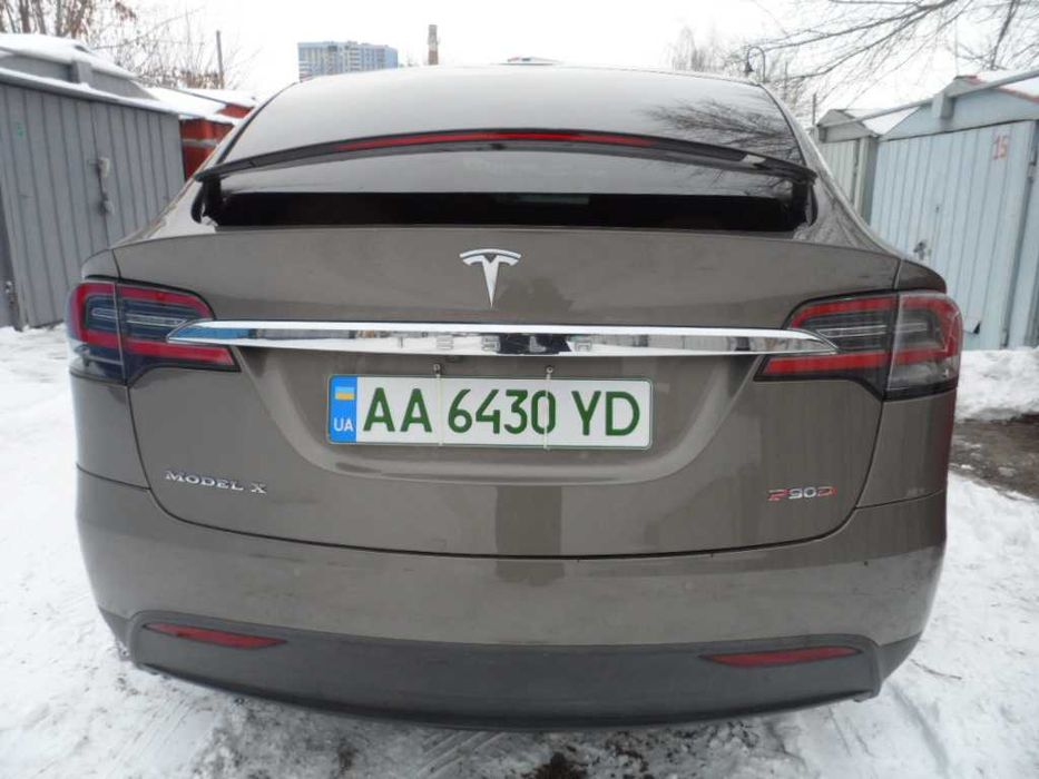 Tesla P90D Model x AWD