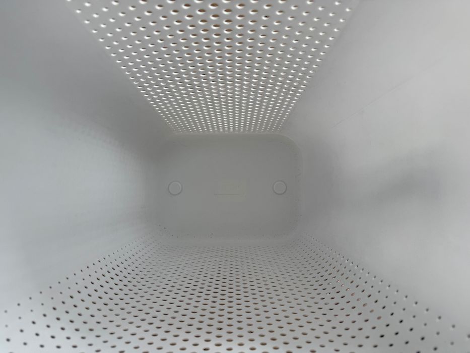 Biały kosz na pranie Curver Infinity 60L