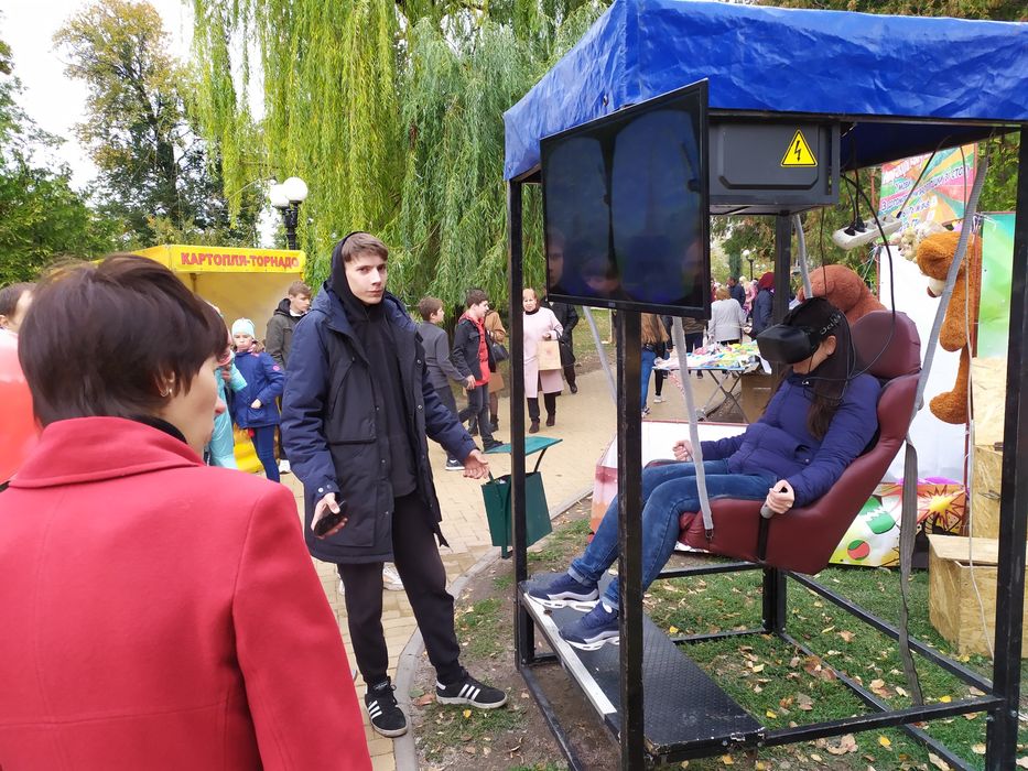 Надувна гірка батут горка оренда. Атракціони прокат солодка вата, тир ...