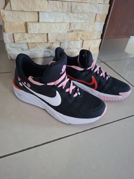 Nike star runner 38