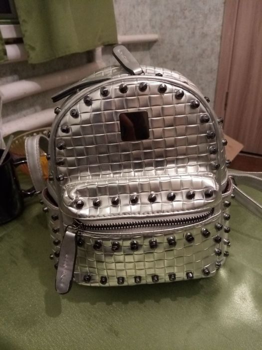 Продам портфель мини