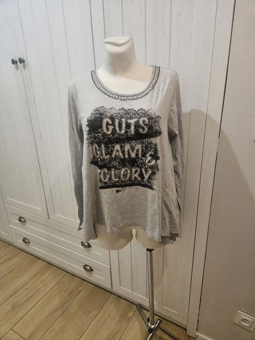 Bluzka szara cyrkonie kamyczki napis s m