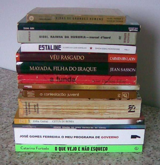 Lote com 58 livros - para desocupar - venda individual