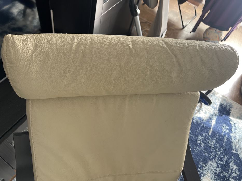 Cadeirão IKEA com apoio de pés – bom estado