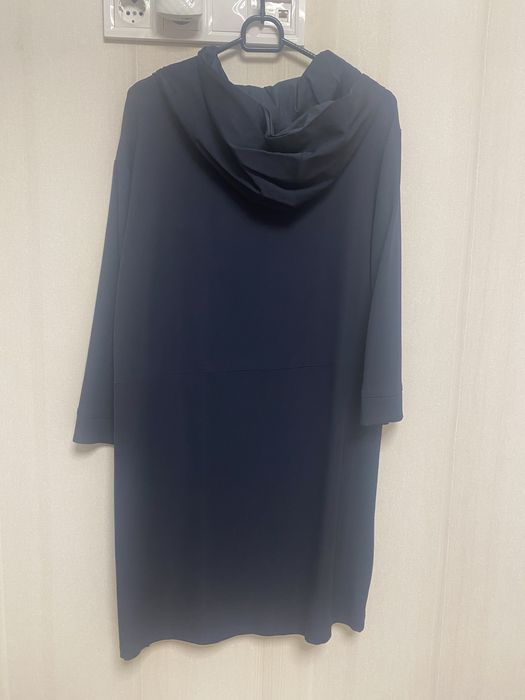 Новое спортивное платье Max Mara