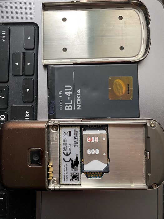 Nokia 8800 Sapphire Arte, Original