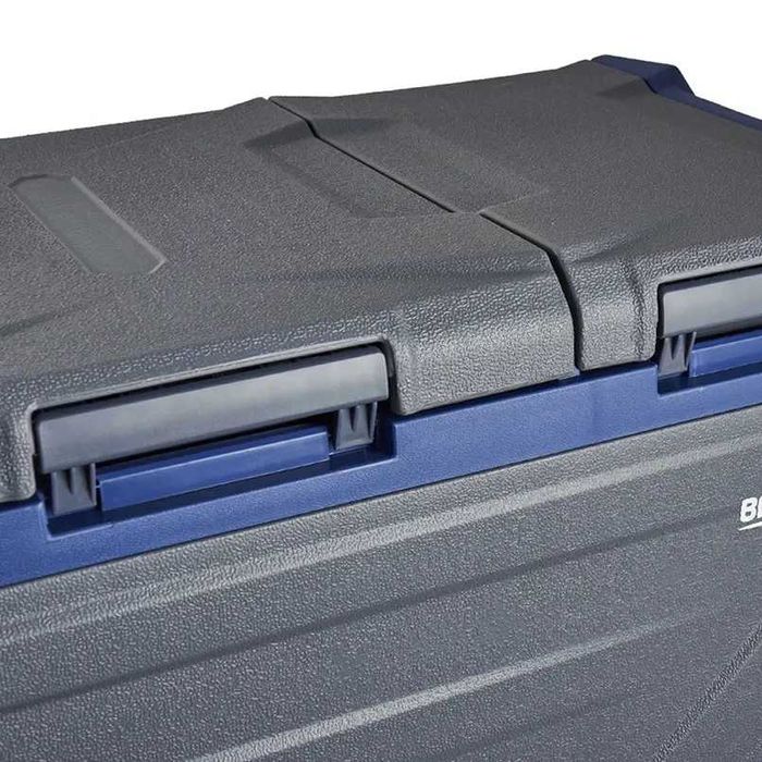 Холодильник автомобільний Brevia 32л двокамерний 22950  12/24/220v