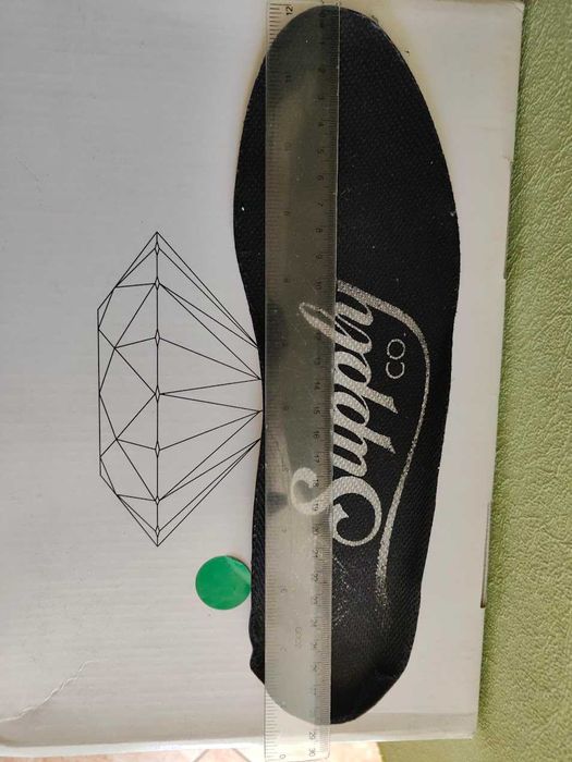 Чоловічі шкіряні кросівки  Diamond Supply Co, на ногу 28 см