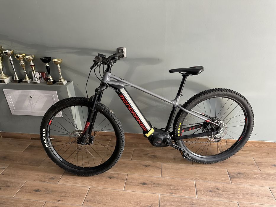 Mondraker Prime Bosch CX 29 cali Rock Shock Giant Ghost Scott