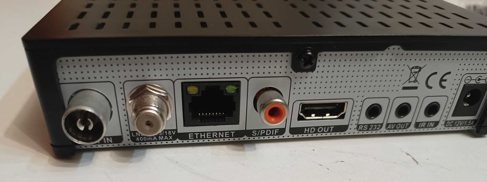 Dekoder  Combo DVB-S2/DVB-T2 /C  HEVC