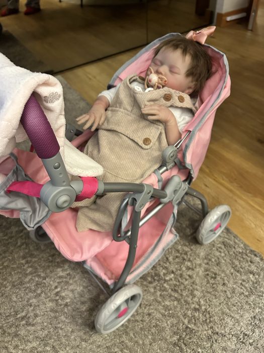 Baby reborn + carrinho como novo mais outros ver descricao