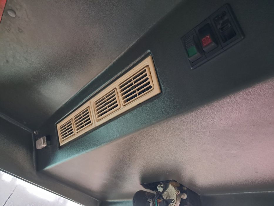 Трактор 80к.с 2008р.в 2400мотогодин 4750куб.см дизель маса 2960кг Торг