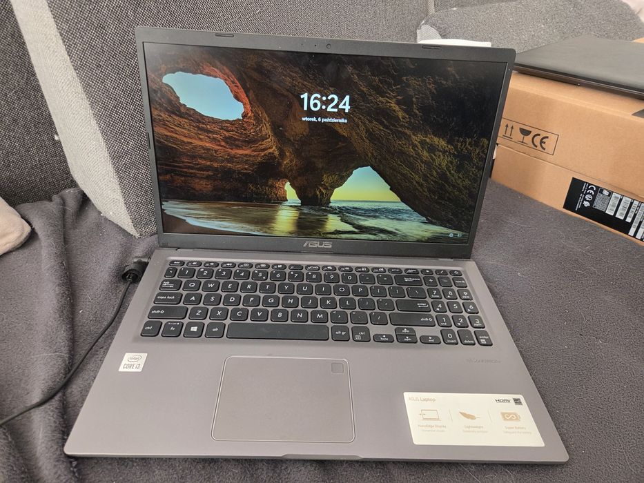 laptop asus i3-10gen 4gb/256gb ssd
