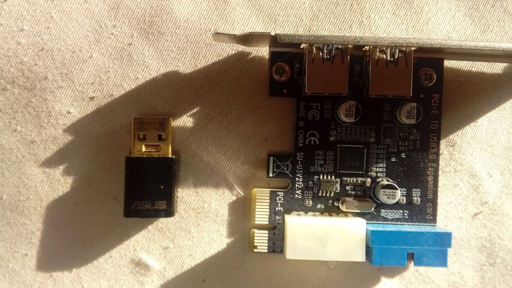 Karta sieciowa bezprzewodowa ASUS USB-AC51 + hub USB 3.0 PCI Express