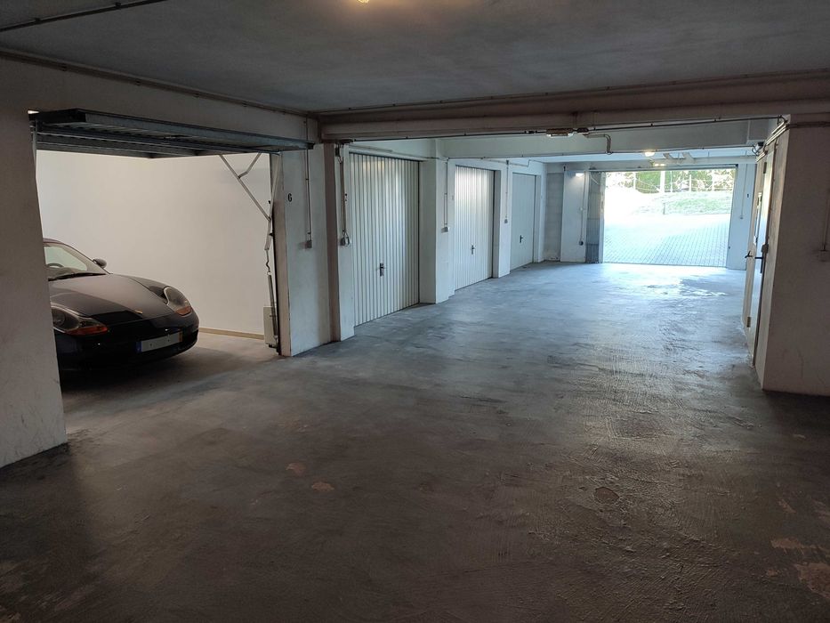 Garagem com 23M2 - Zona do Pachancho - Rua de Timor - Piso 0