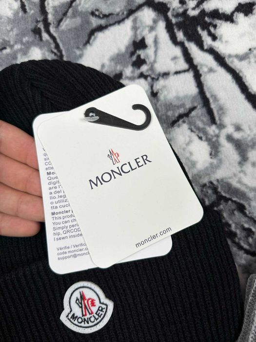 Шапка Moncler / НОВА
