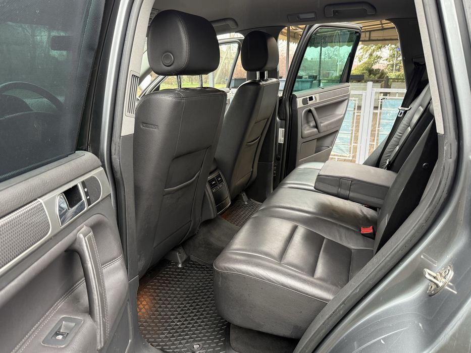 Продам Volkswagen Touareg 3.0 D