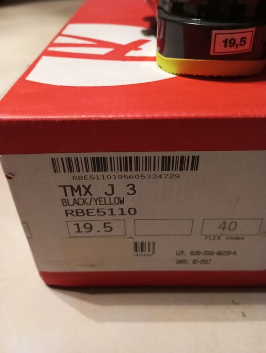 Rossignol nowe buty narciarskie dziecko 19,5