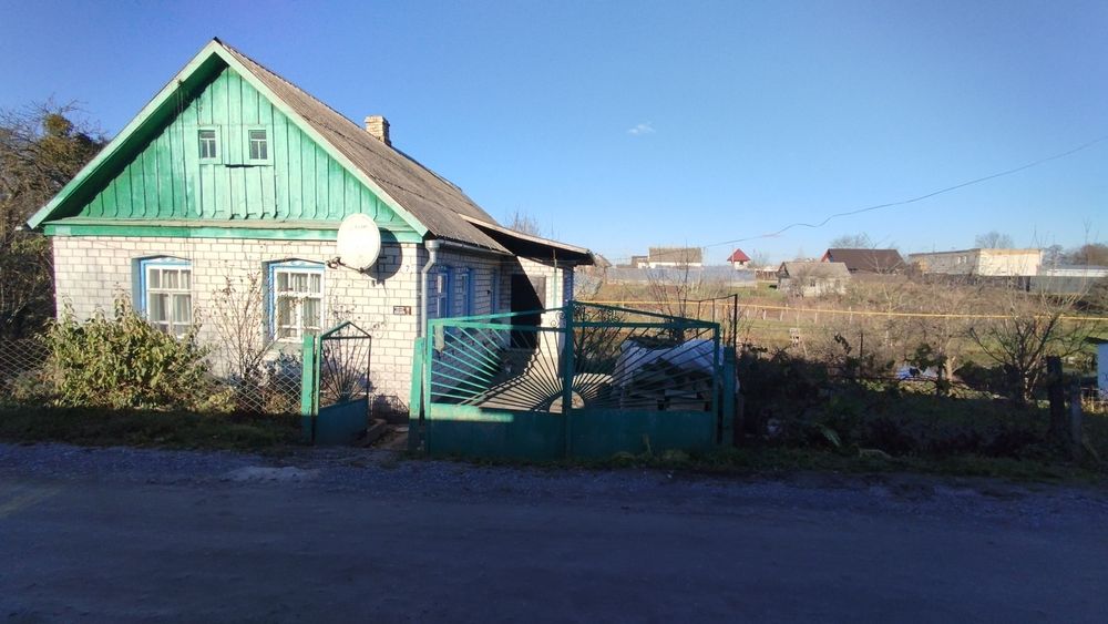 Продам будинок в місці Звягель
