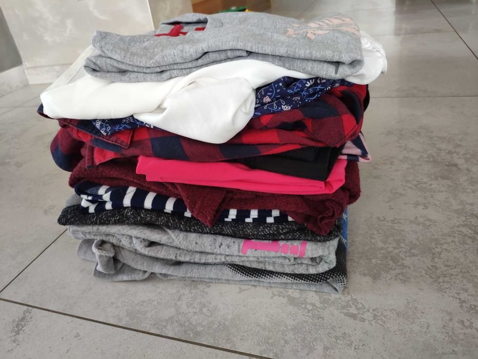 Zestaw markowych bluz XS/S  +gratisy