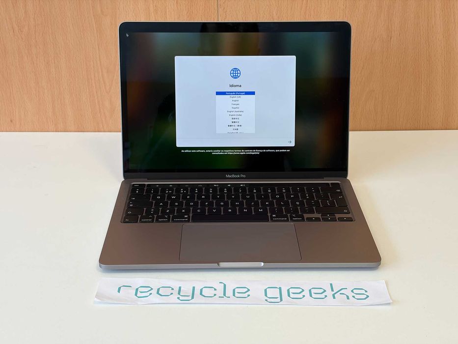 Apple Macbook Pro A2289 2020 13,3'' i5 16GB Ram 256GB macOS Tahoe