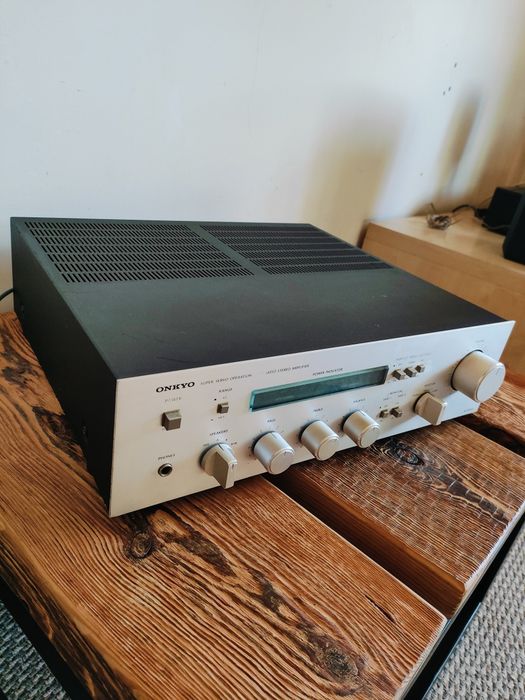 Wzmacniacz ONKYO A-7040  1979 rok