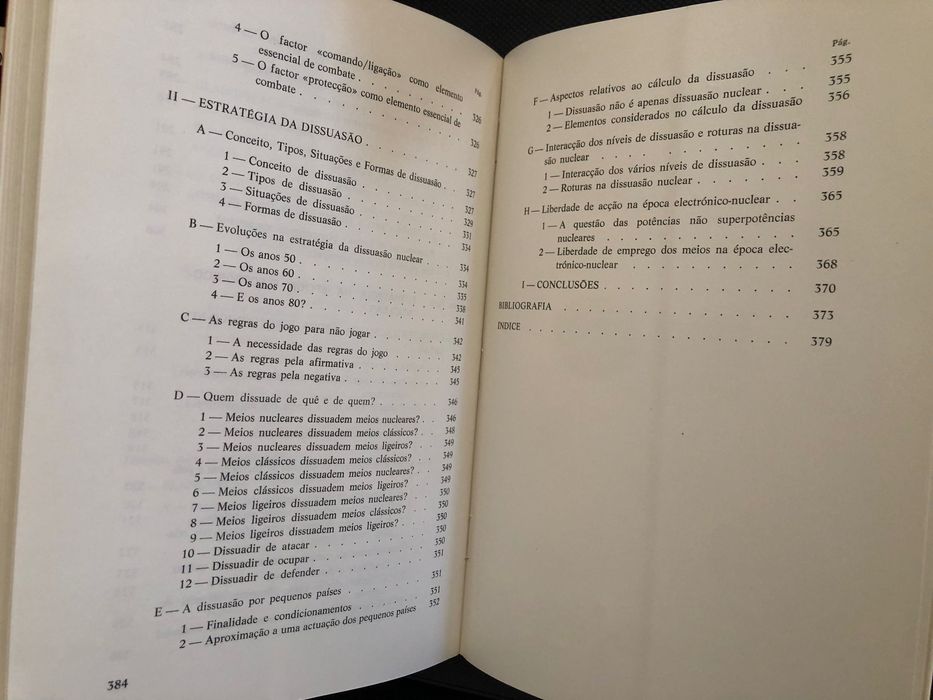 Da Estratégia / Incursões no Domínio da Estratégia