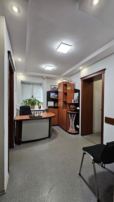 Продам офис / офисное помещение/ квартира пр.Гагарина/ Подстанция