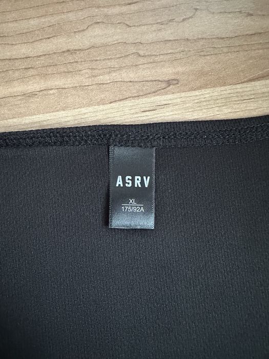 Bezrękawnik ASRV na silownie.