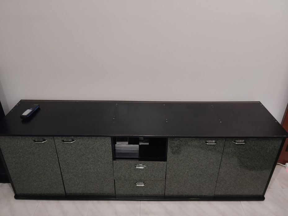 Móvel / Aparador de sala ( Urgente Para Desocupar)
