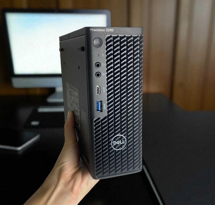Комп'ютер (системний блок) Dell Precision 3240 Compact Intel Core i7-10700/32Gb DDR4/256Gb SSD