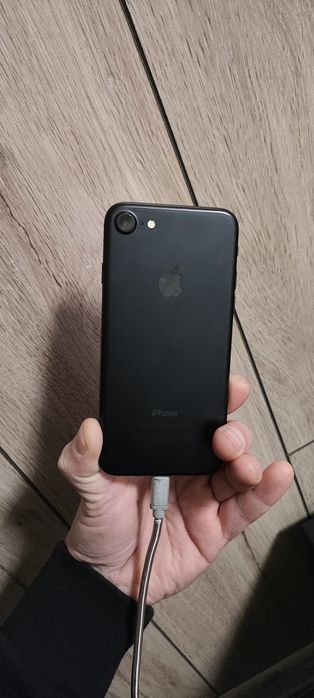 Apple  iPhone 7 2/ 128gb black | Оригинал