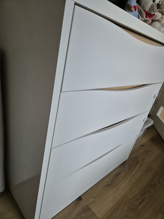 Komplet szafa i komoda